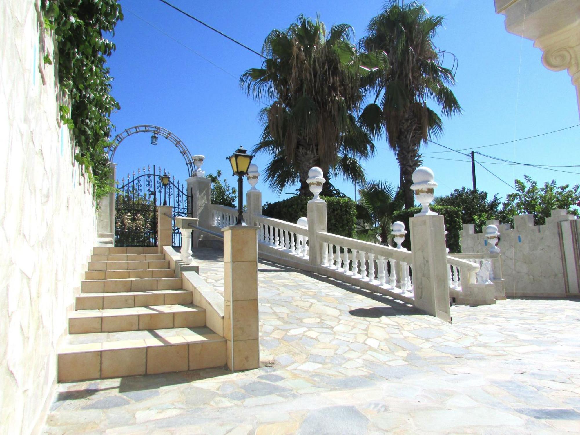 Castellino Zwillingsstudios Apartmán