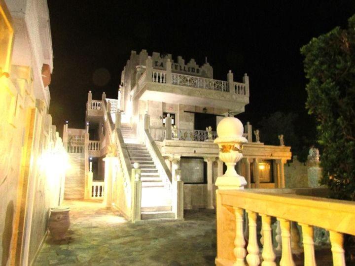 Castellino Zwillingsstudios Kallithéa